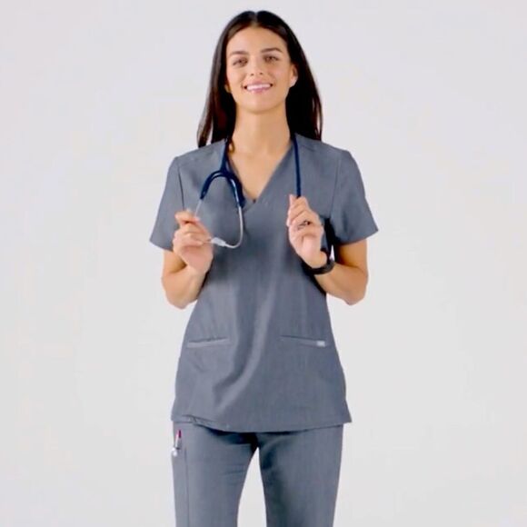 FIGS Technical Collection Grey Short Sleeve Top - Picture 1 of 6